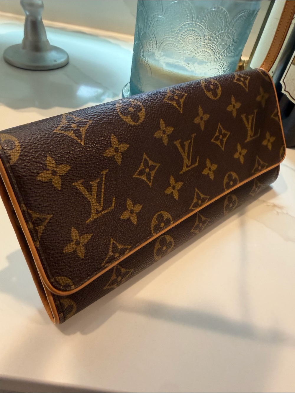 Authentic Louis Vuitton Monogram GM Crossbody